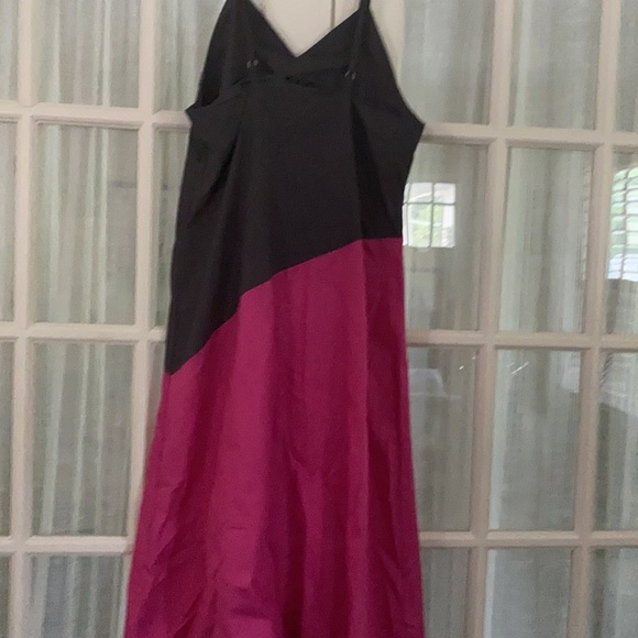 Midi two toned dress from Italy - Picture 3 of 3